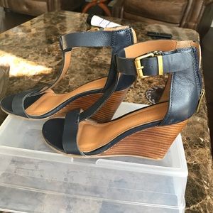 Navy t-strap wedges.